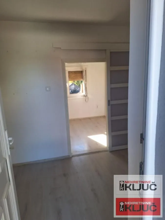 Prodaja, jednosoban stan, 29m², Podbara, Novi Sad Sve Podlokacije
