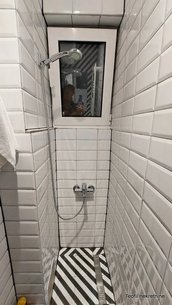Izdavanje, garsonjera, 22m², Slavija, Vračar Sve Podlokacije