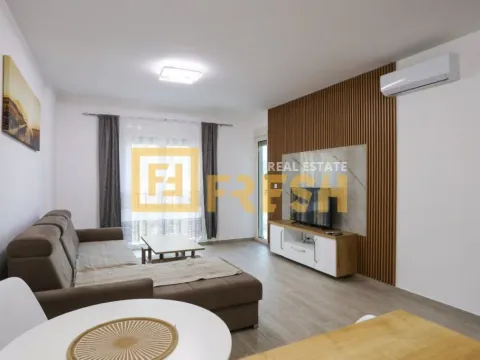 Sale, one bedroom apartment, 57m², Bečići, Budva - image 2