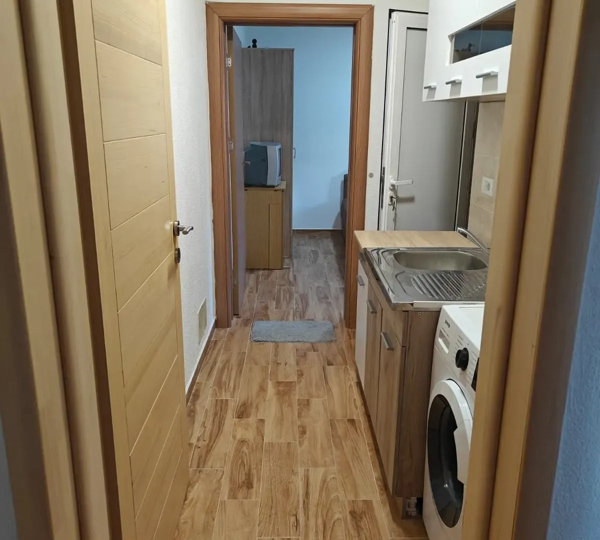 Prodaja, kuća, 370m², Šušanj, Bar