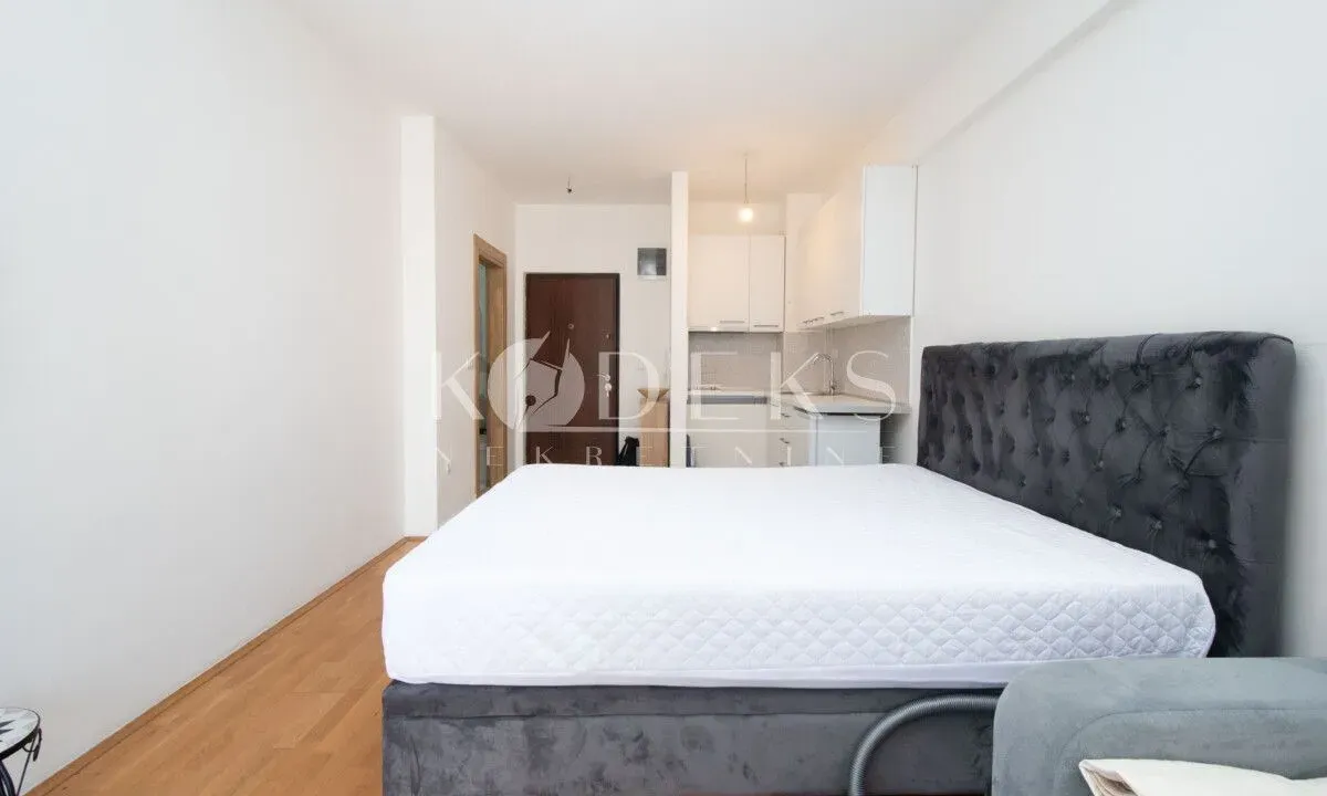 Rent, studio apartment, 24m², Stari Aerodrom, Podgorica