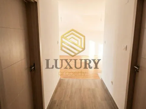 Prodaja, jednosoban stan, 68m², Zabjelo, Podgorica - image 3