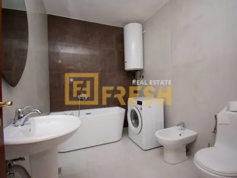 Izdavanje, dvosoban stan, 94m², Centar, Podgorica - image 22