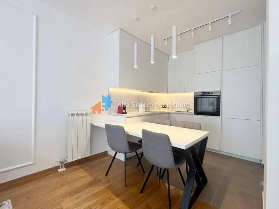 Izdavanje, dvosoban stan, 55m², Palilulska Pijaca, Palilula Sve Podlokacije