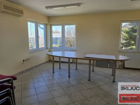 Rent, office space, 420m², Veternik, Novi Sad Sve Podlokacije - image 16