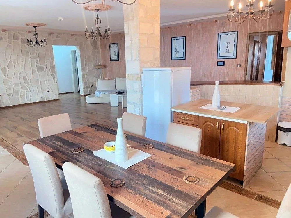 Sale, house, 466m², Petrovac, Budva