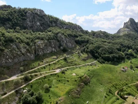 Prodaja, plac, 9000m², Veruša, Podgorica - image 3