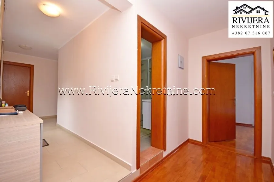 Prodaja, kuća, 285m², Đenovići, Herceg Novi