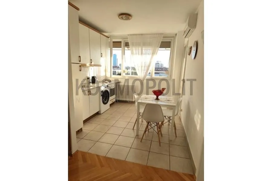 Prodaja, dvosoban stan, 62m², Novi Beograd Sve Podlokacije, Beograd
