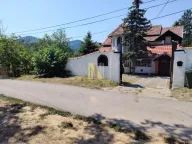 Prodaja, kuća, 300m², Ledinci, Petrovaradin