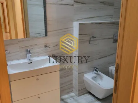 Izdavanje, trosoban stan, 95m², Preko Morače, Podgorica - image 13