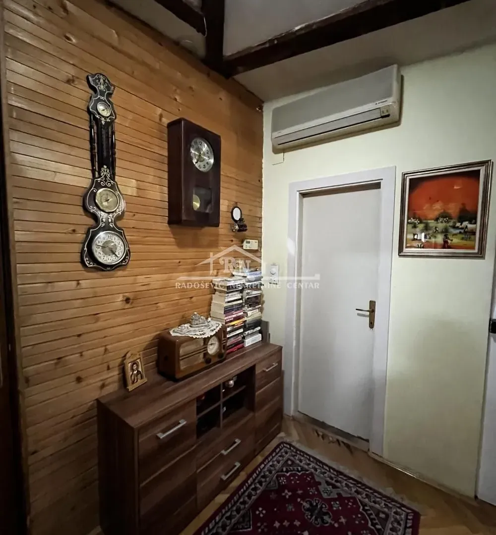 Sale, apartment, 110m², Karaburma, Palilula Sve Podlokacije