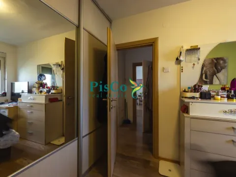Sale, two bedroom apartment, 76m², Gintaš, Podgorica - image 11