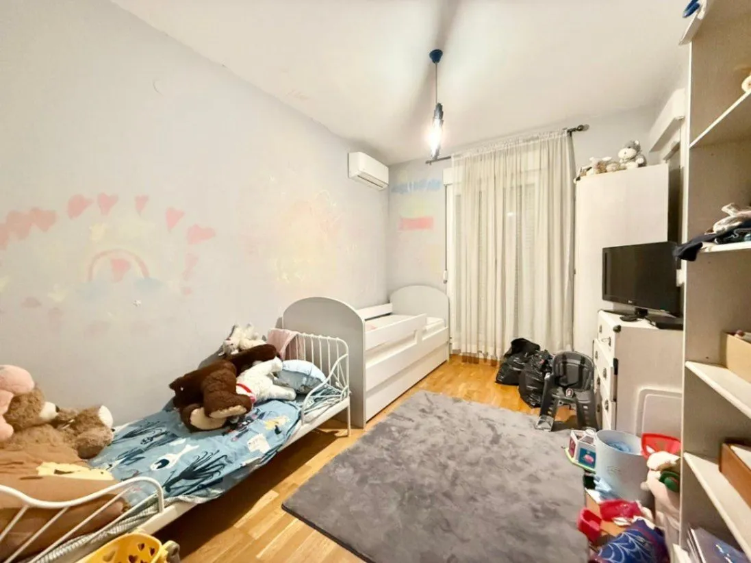 Sale, two bedroom apartment, 178m², City Kvart, Podgorica