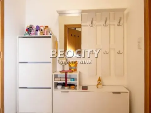 Prodaja, dvosoban stan, 70m², Karaburma, Palilula Sve Podlokacije - image 8