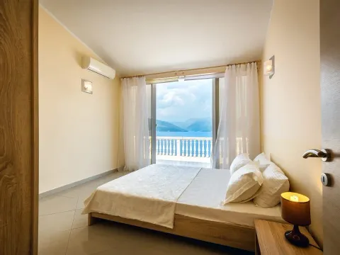 Sale, house, 150m², Krašići, Tivat - image 5