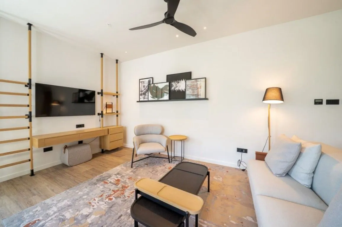 Prodaja, dvosoban stan, 91m², Boka Place, Tivat