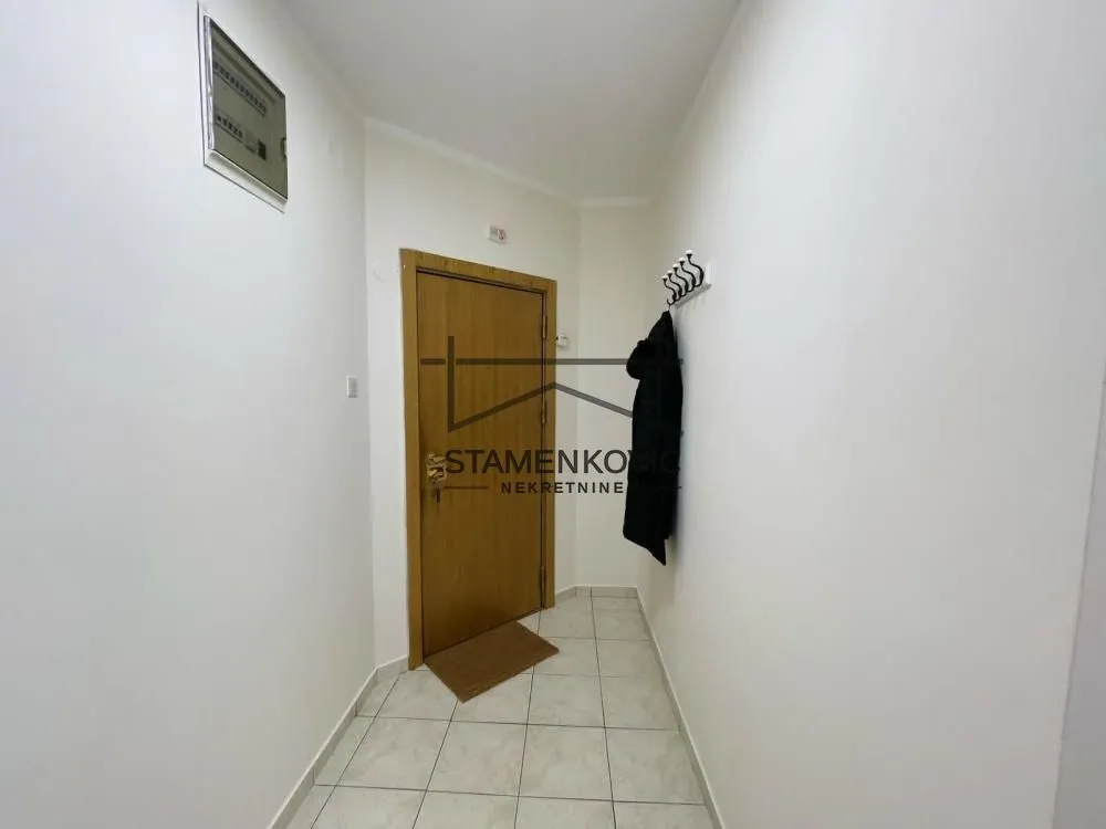 Prodaja, dvosoban stan, 47m², Bulevar Evrope, Novi Sad Sve Podlokacije