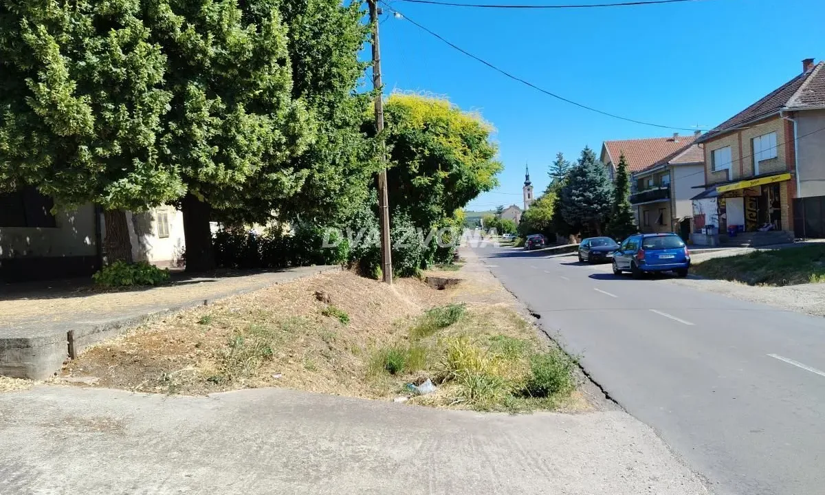 Sale, house, 232m², Krčedin, Inđija