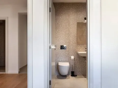 Prodaja, dvosoban stan, 136m², Kotor, Crna Gora - image 3