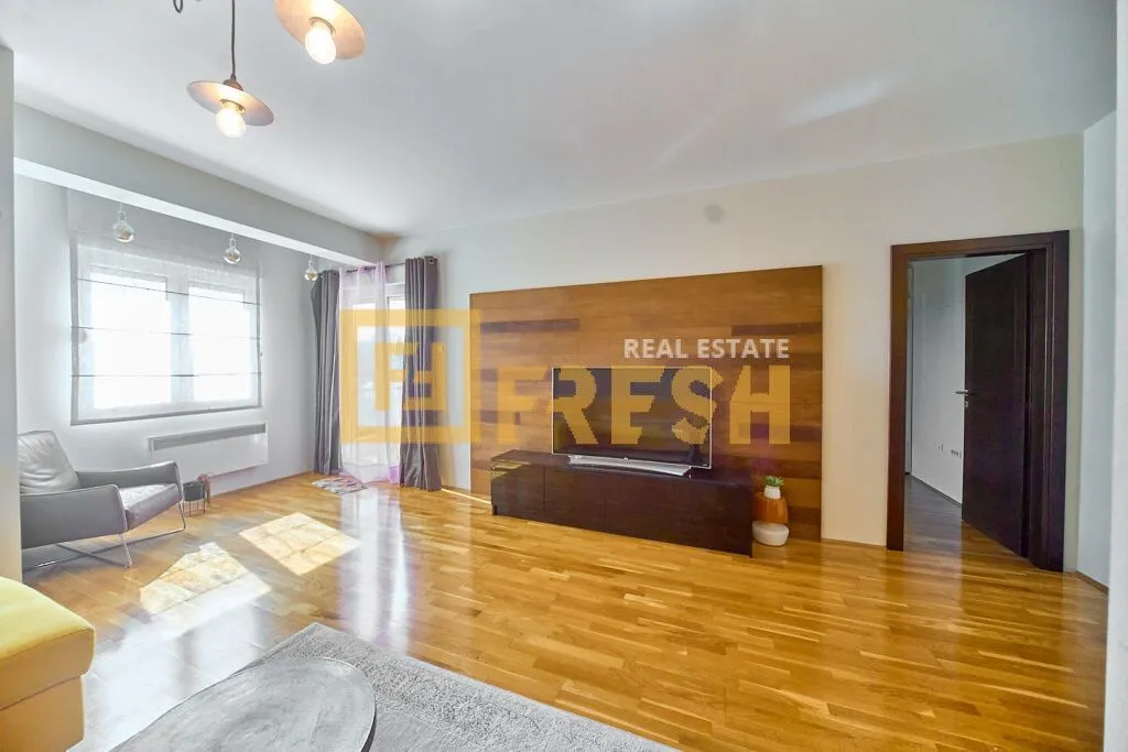 Izdavanje, dvosoban stan, 90m², Ljubović, Podgorica