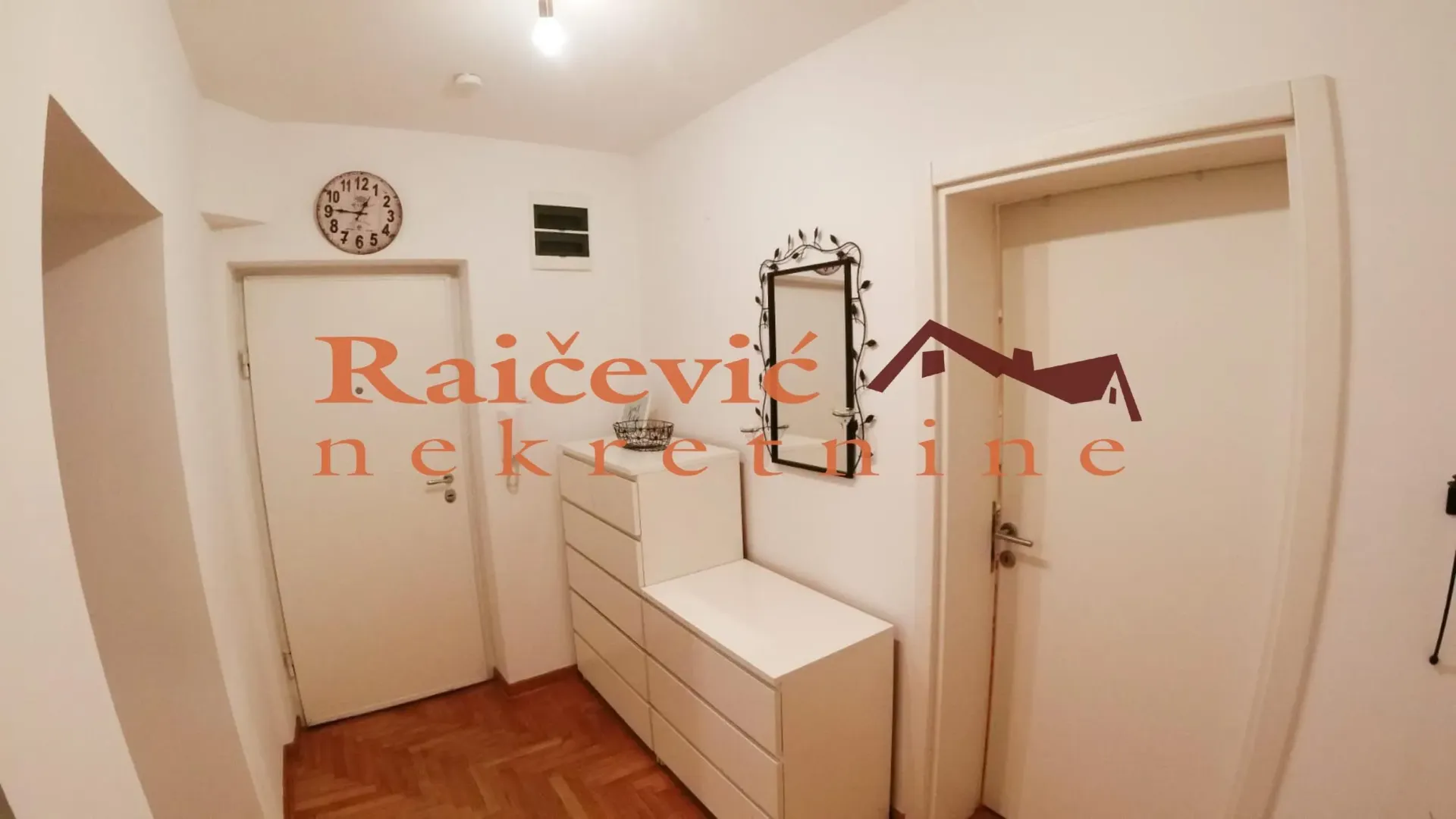 Prodaja, dvosoban stan, 62m², Vračar Hram, Vračar Sve Podlokacije