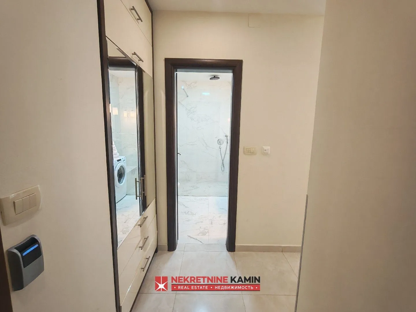Prodaja, dvosoban stan, 83m², Bečići, Budva