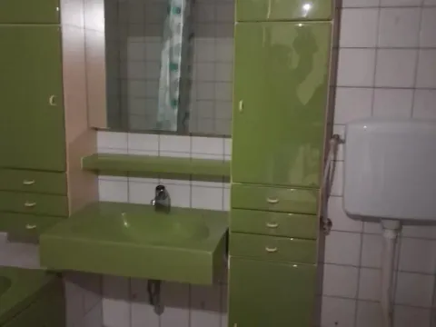 Rent, one bedroom apartment, 50m², Tavrića obori, Jagodina - image 7