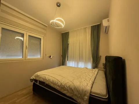 Rent, one bedroom apartment, 50m², Blok 9, Podgorica - image 8