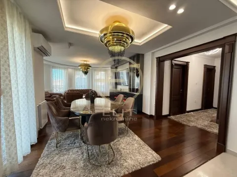 Izdavanje, stan, 116m², Socijalno, Novi Sad Sve Podlokacije - image 14