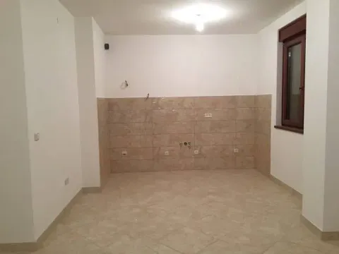 Prodaja, jednosoban stan, 72m², Bečići, Budva - image 2