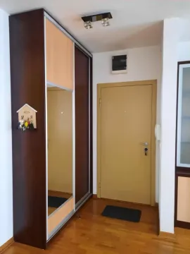 Rent, three bedroom apartment, 76m², Đeram Pijaca, Beograd - image 7