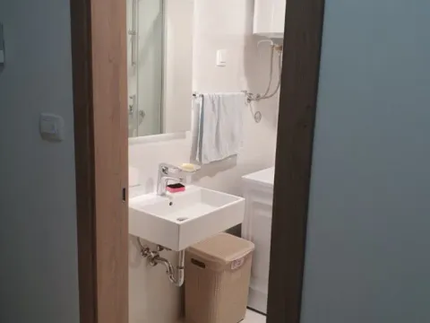 Izdavanje, garsonjera, 30m², Master Kvart, Podgorica - image 3