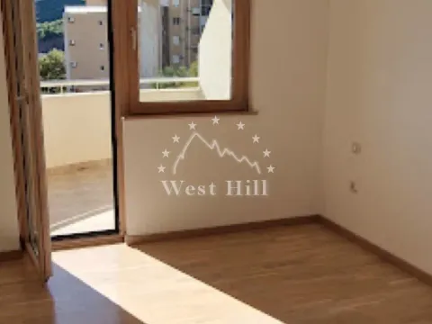 Sale, one bedroom apartment, 45m², Bečići, Budva - image 15