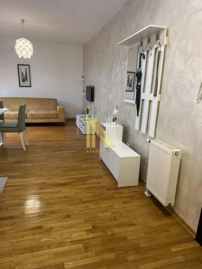 Izdavanje, dvosoban stan, 41m², Podbara, Novi Sad Sve Podlokacije