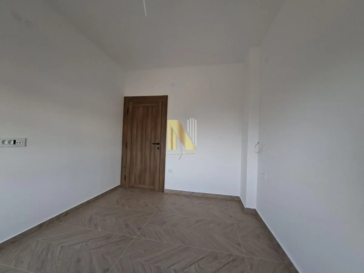 Prodaja, četvorosoban stan, 93m², Tatarsko brdo, Petrovaradin