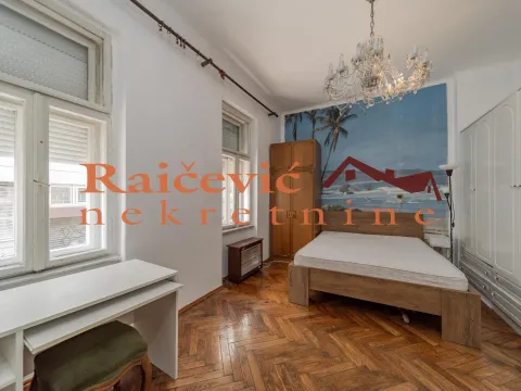 Rent, two bedroom apartment, 80m², Cvetni Trg, Vračar Sve Podlokacije - image 10