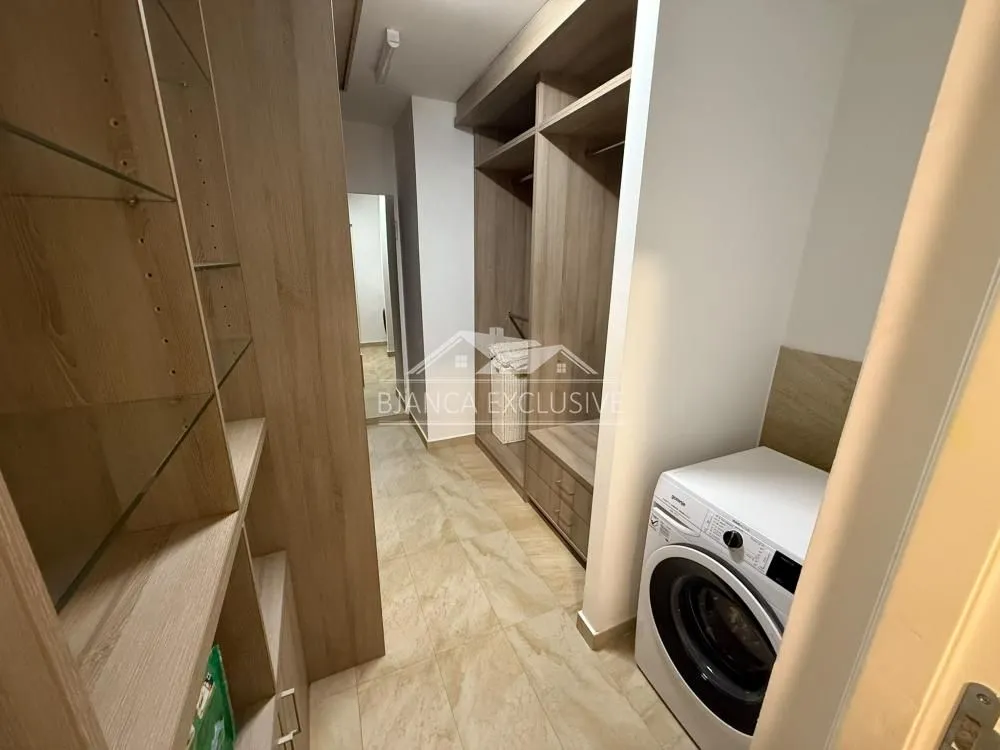 Prodaja, trosoban stan, 165m², Novi Beograd Sve Podlokacije, Beograd