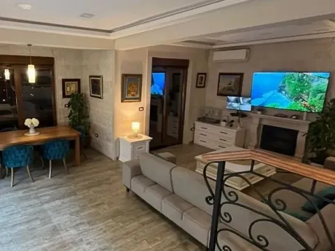 Prodaja, kuća, 500m², Bar, Crna Gora - image 13