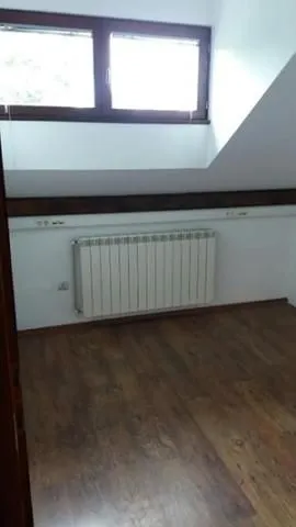 Rent, office space, 100m², Profesorska Kolonija, Palilula Sve Podlokacije
