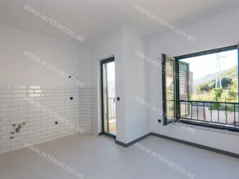 Prodaja, garsonjera, 22m², Kumbor, Herceg Novi - image 2