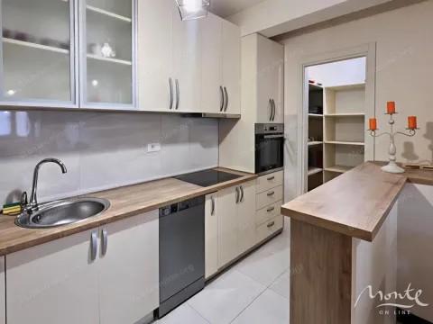 Prodaja, jednosoban stan, 53m², Central Point, Podgorica - image 5