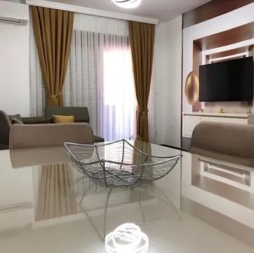 Izdavanje, jednosoban stan, 52m², Master Kvart, Podgorica - image 4