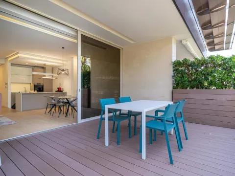 Sale, two bedroom apartment, 146m², Budva, Crna Gora - image 34