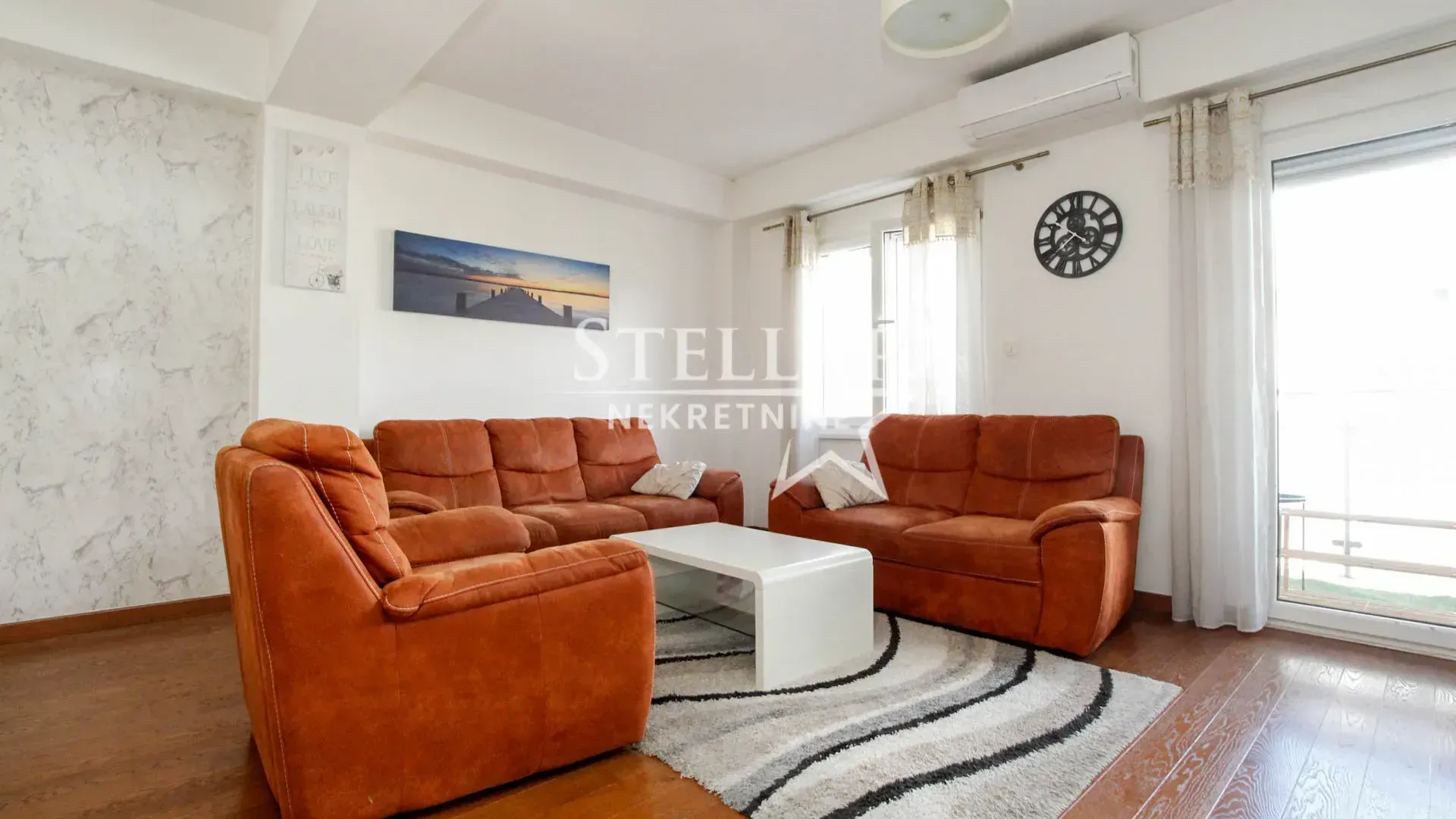 Prodaja, dvosoban stan, 65m², Ljubović, Podgorica