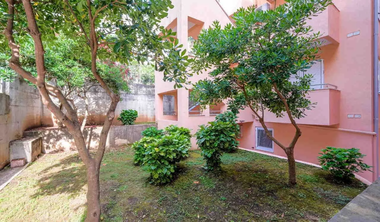 Prodaja, ugostiteljski objekat, 1256m², Podkošljun, Budva