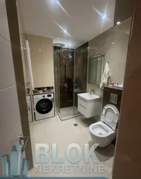 Prodaja, jednosoban stan, 60m², Preko Morače, Podgorica - image 11