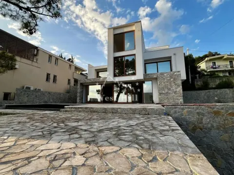 Sale, house, 292m², Šušanj, Bar