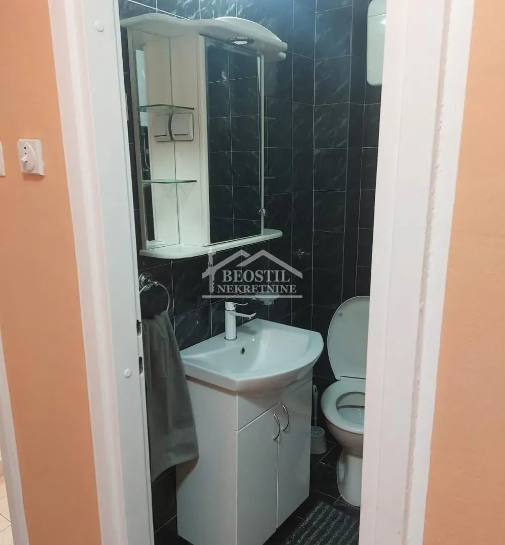 Rent, two bedroom apartment, 54m², Šumice, Beograd