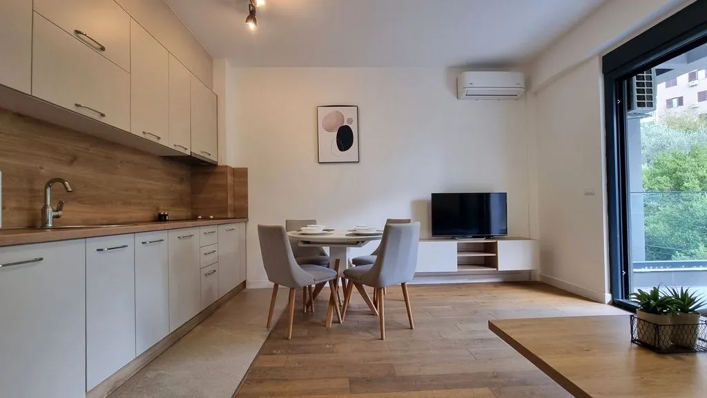 Sale, two bedroom apartment, 39m², Bečići, Budva